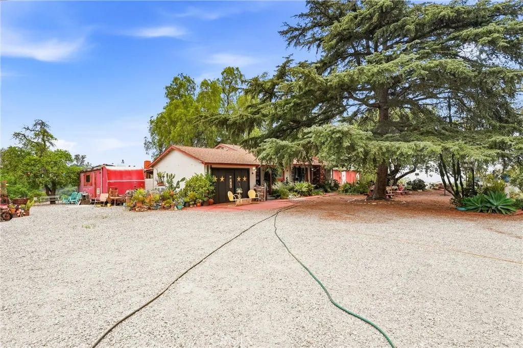 2110 Carbon Canyon