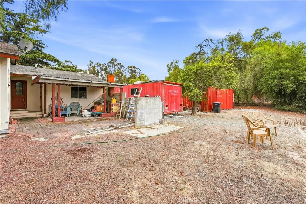 2110 Carbon Canyon