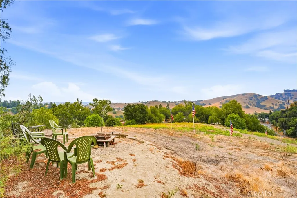 2110 Carbon Canyon