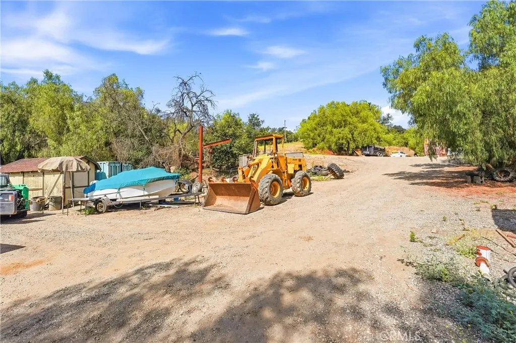 2110 Carbon Canyon