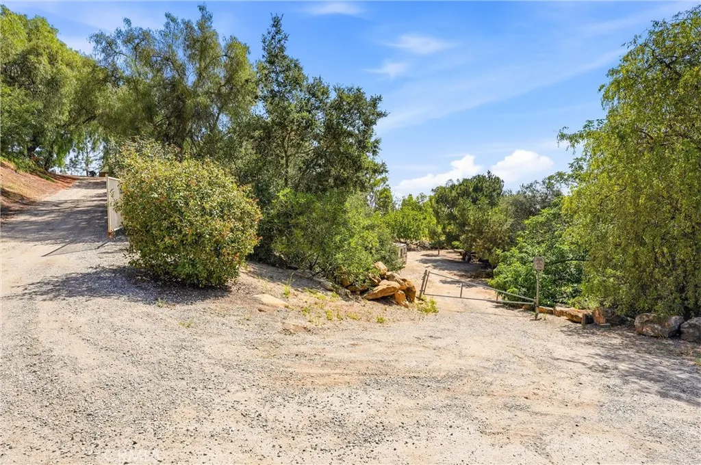 2110 Carbon Canyon