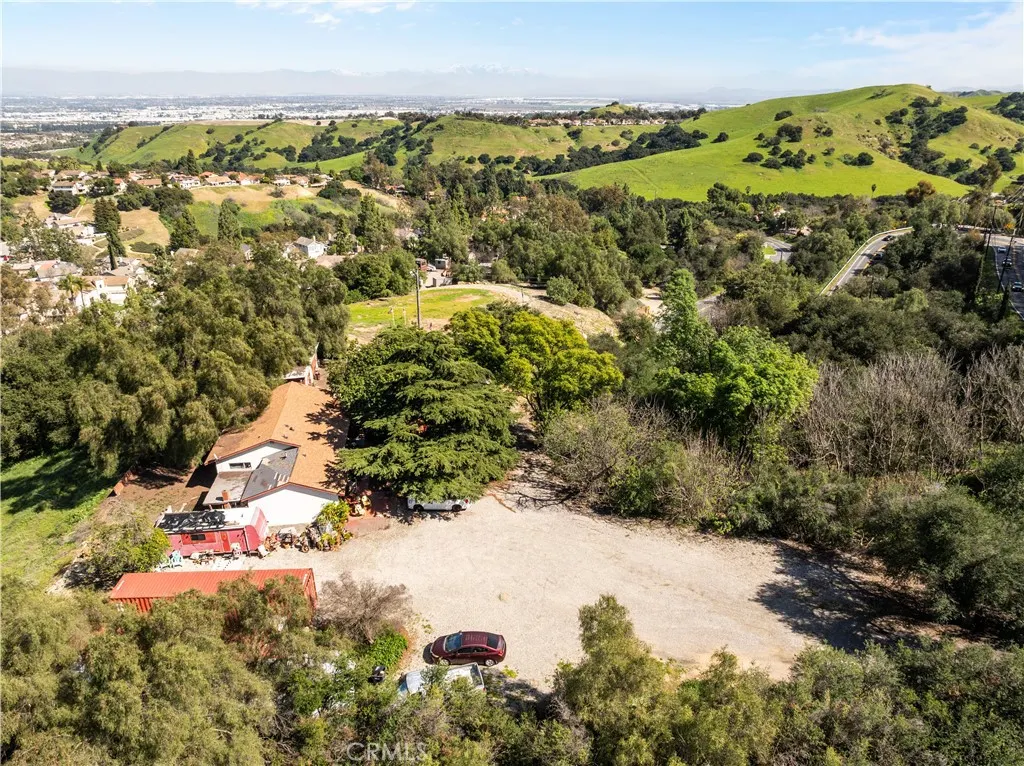 2110 Carbon Canyon