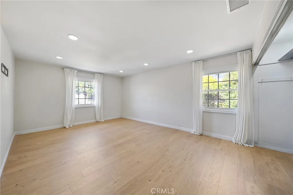 23674 Bower Cascade