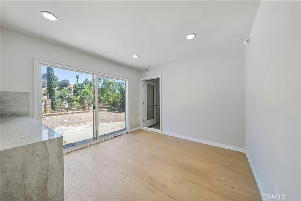 23674 Bower Cascade