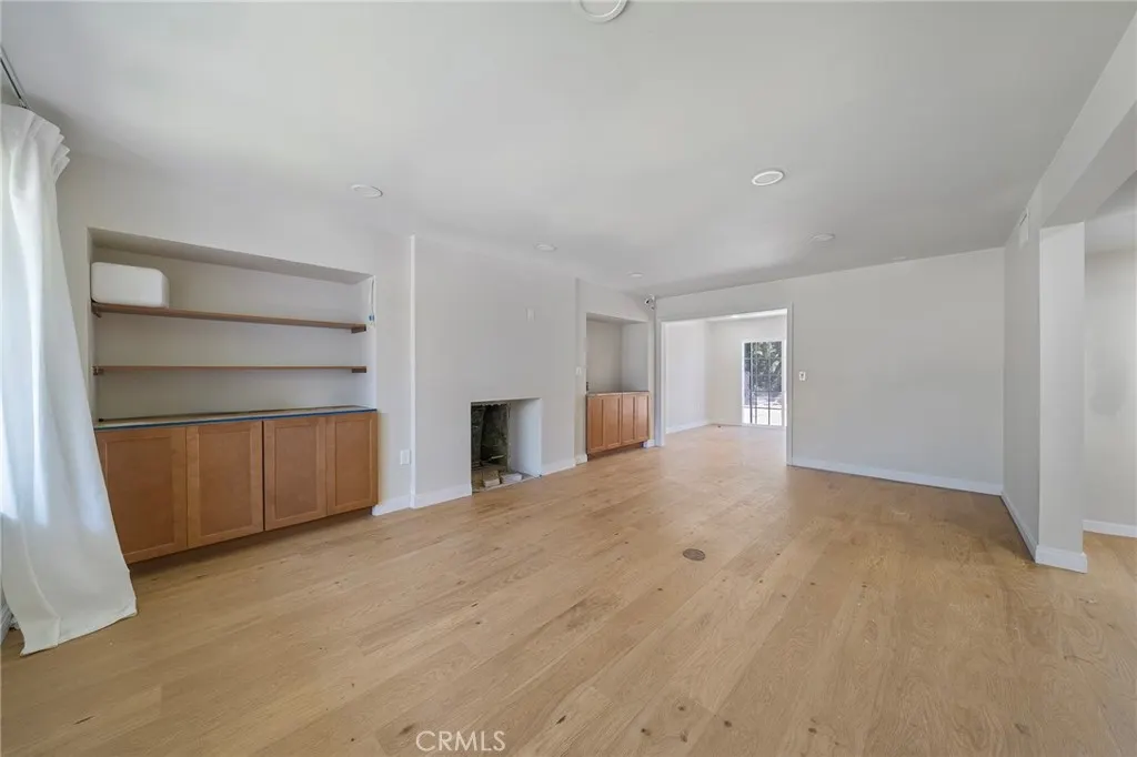 23674 Bower Cascade