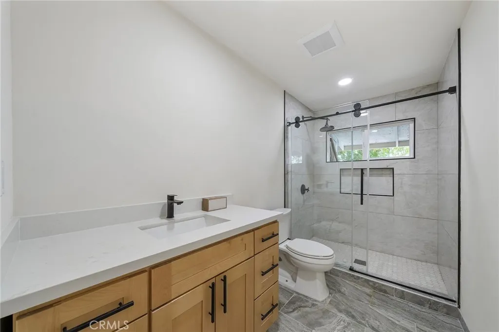 23674 Bower Cascade