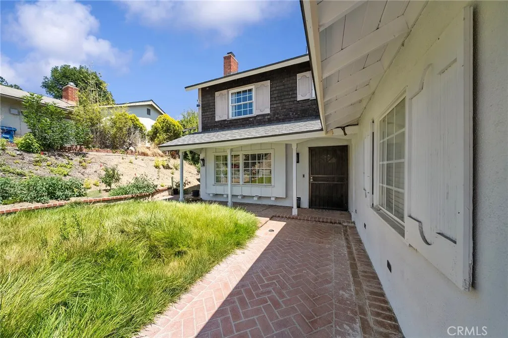 23674 Bower Cascade