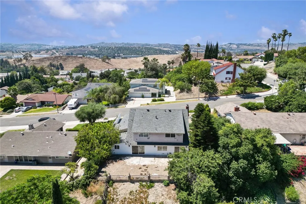 23674 Bower Cascade