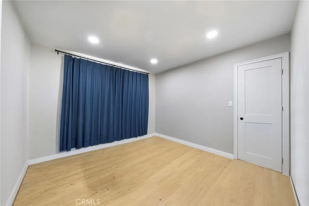 23674 Bower Cascade