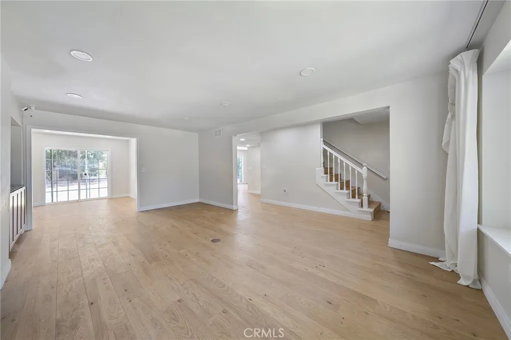 23674 Bower Cascade