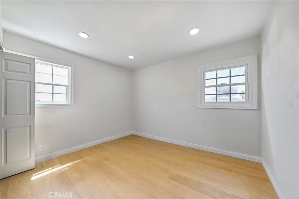 23674 Bower Cascade