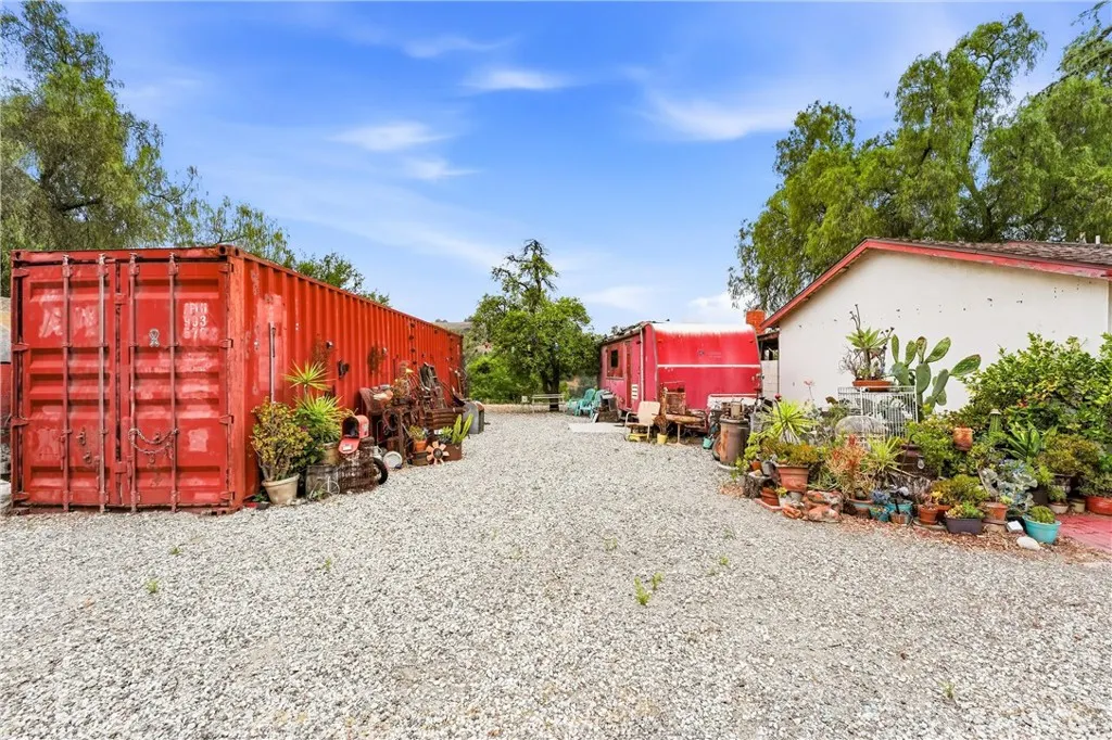 2110 Carbon Canyon