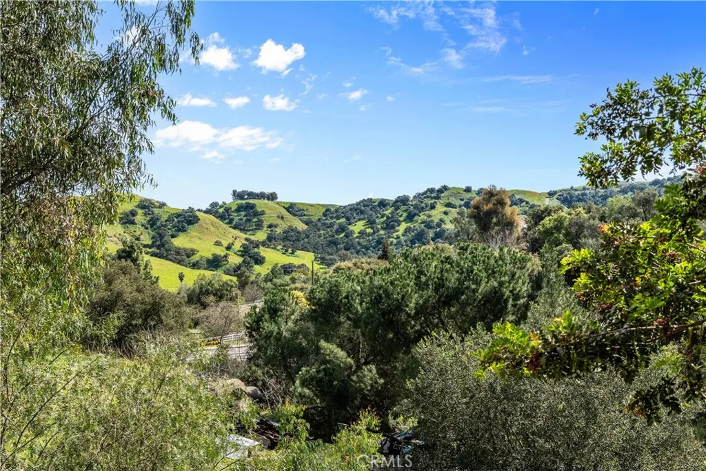 2151 Carbon Canyon