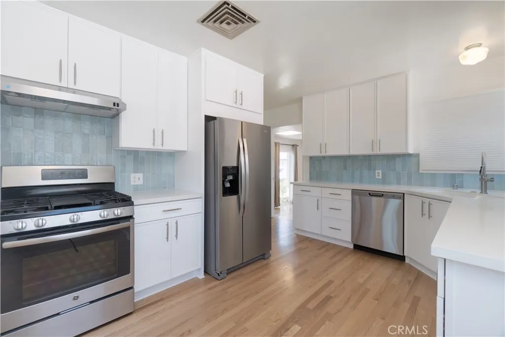765 N Currier