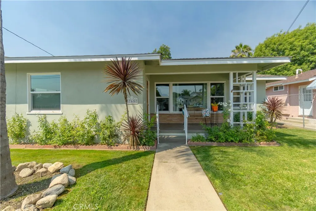 765 N Currier