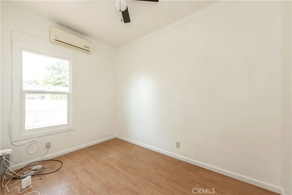 760 S Elm St