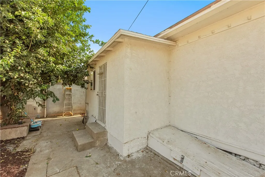 760 S Elm St