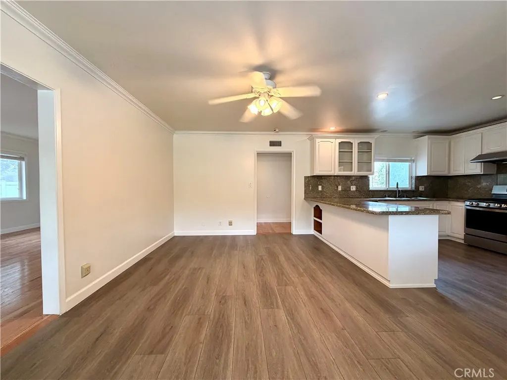 1429 Underhill Terrace