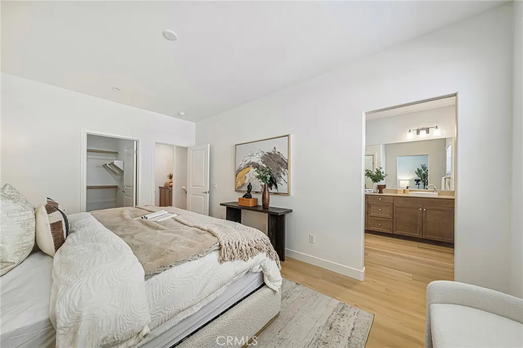 316 N Calvados