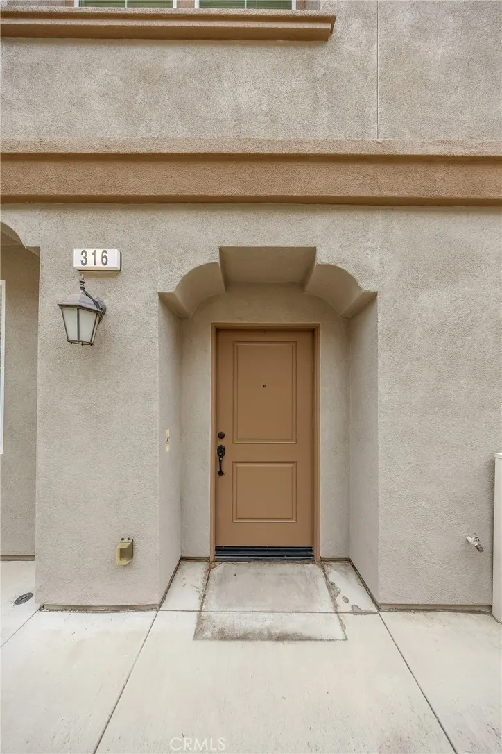 316 N Calvados