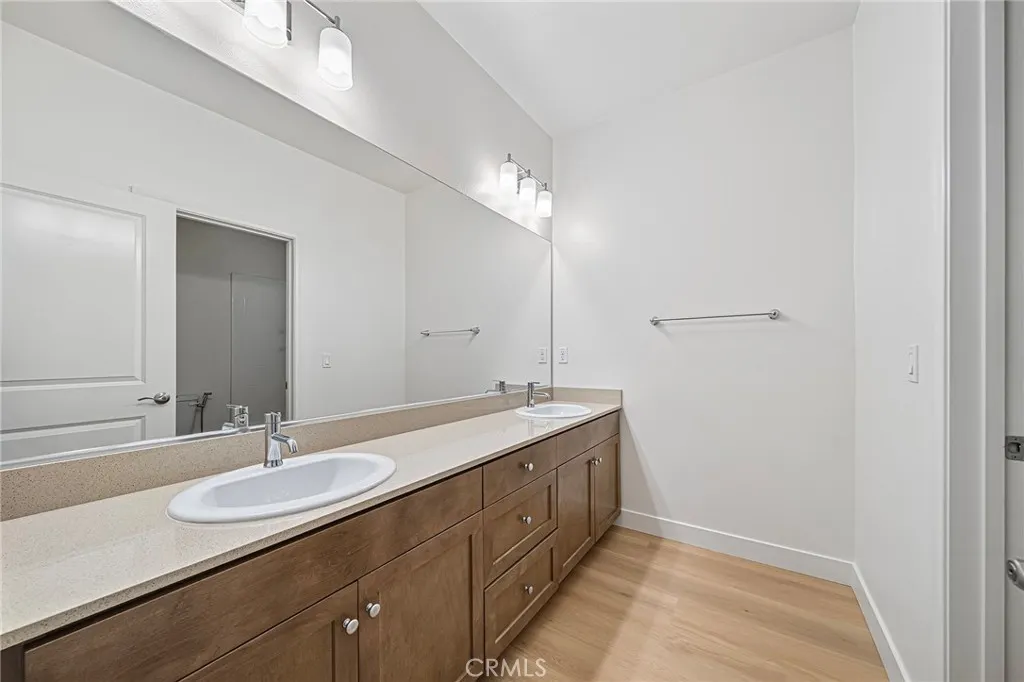 316 N Calvados