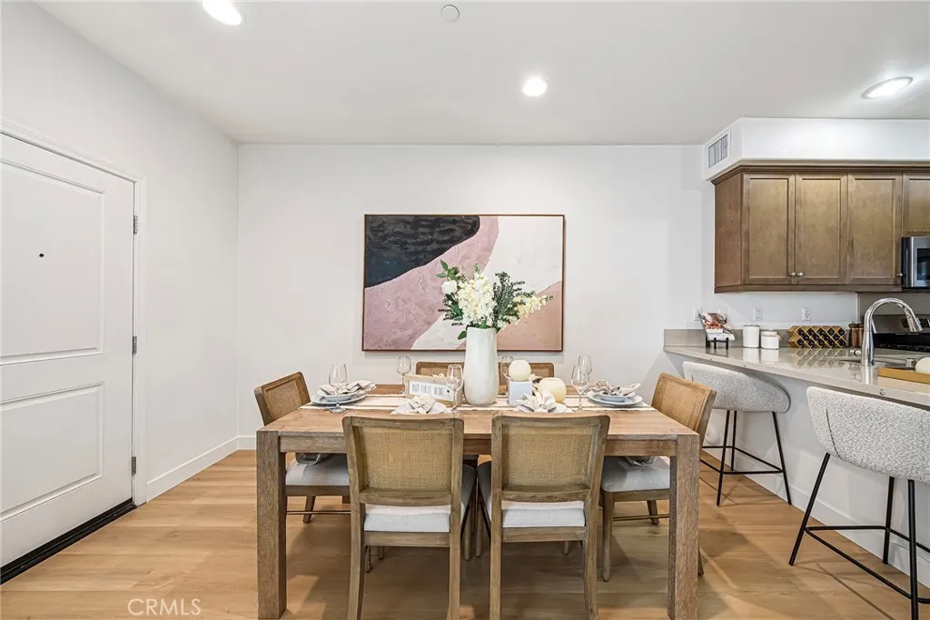 316 N Calvados