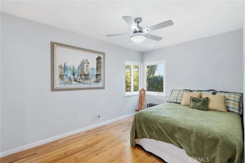 1406 W Baker