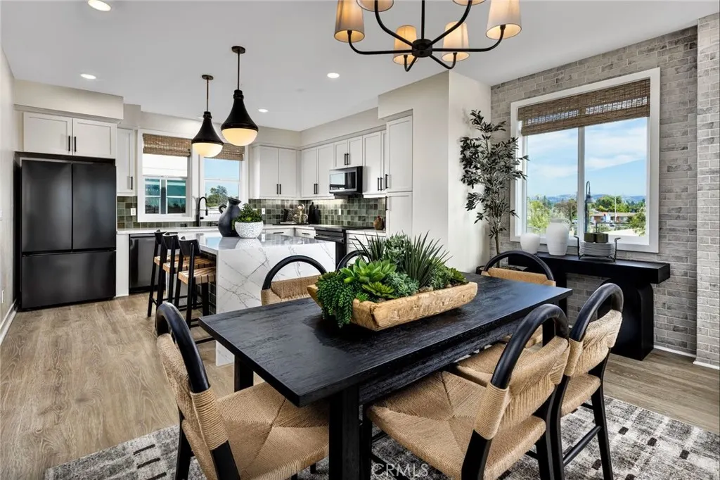 965 Angelene Rd #27