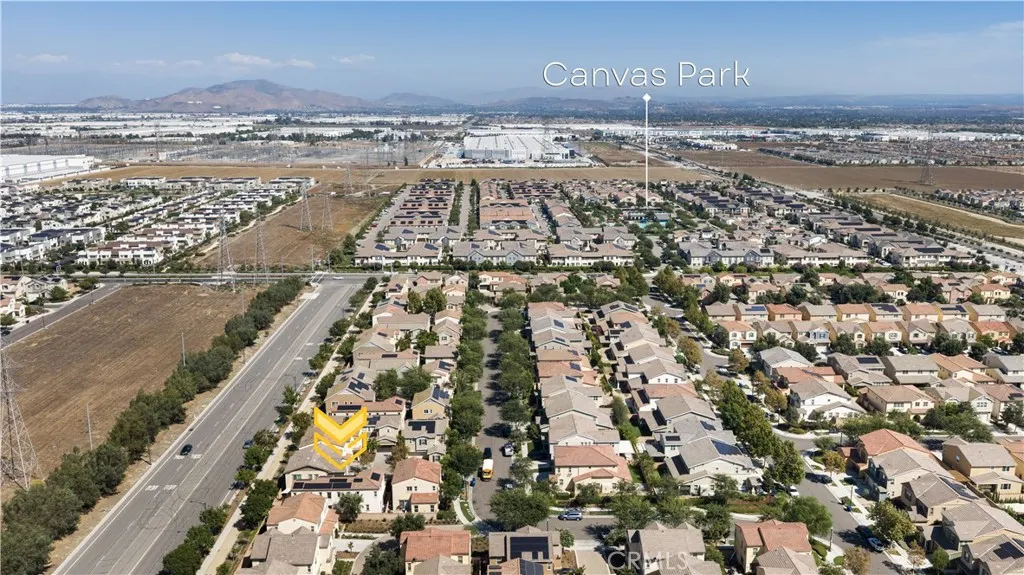 3363 E Pine Ridge