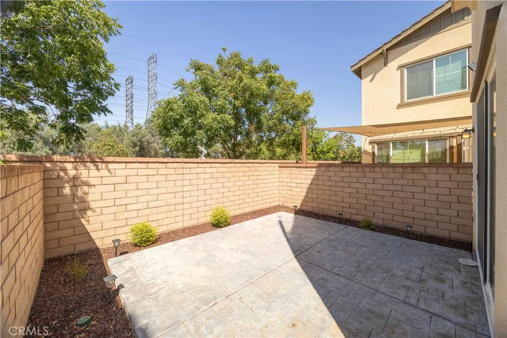 3363 E Pine Ridge
