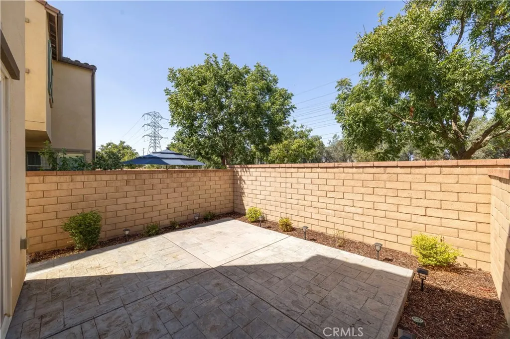 3363 E Pine Ridge