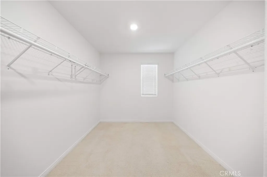 4140 E. Avila Privado
