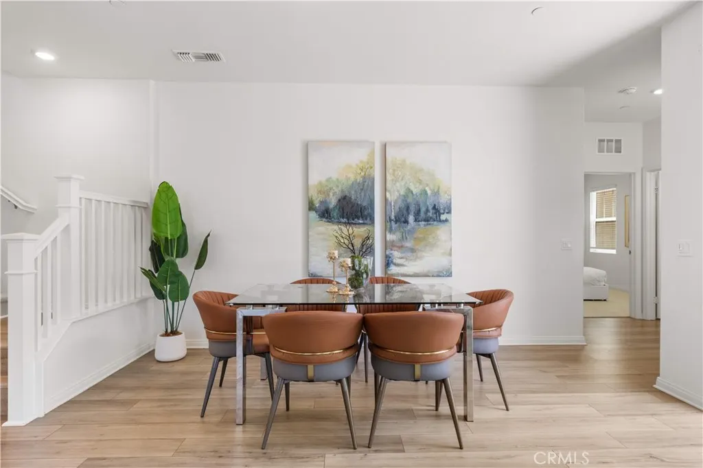 4140 E. Avila Privado