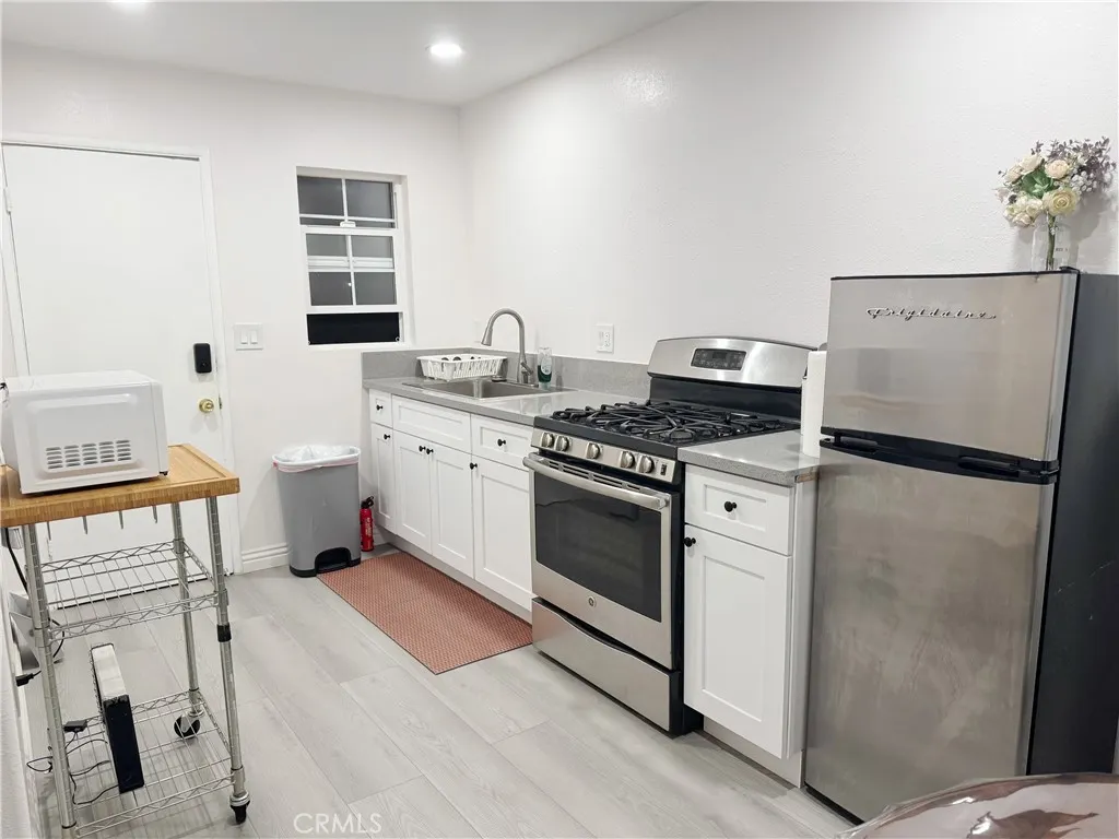 114 W Olive