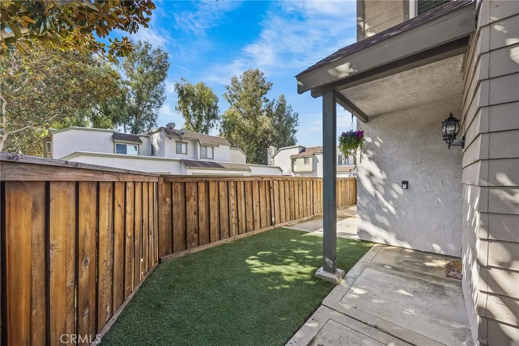 2226 S Greenwood #B