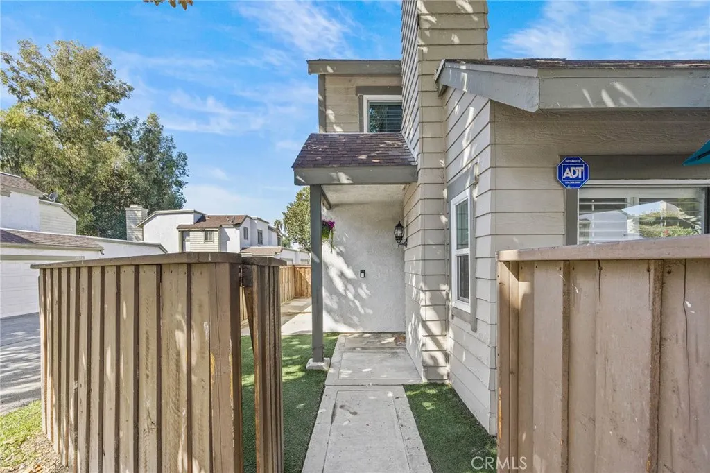 2226 S Greenwood #B