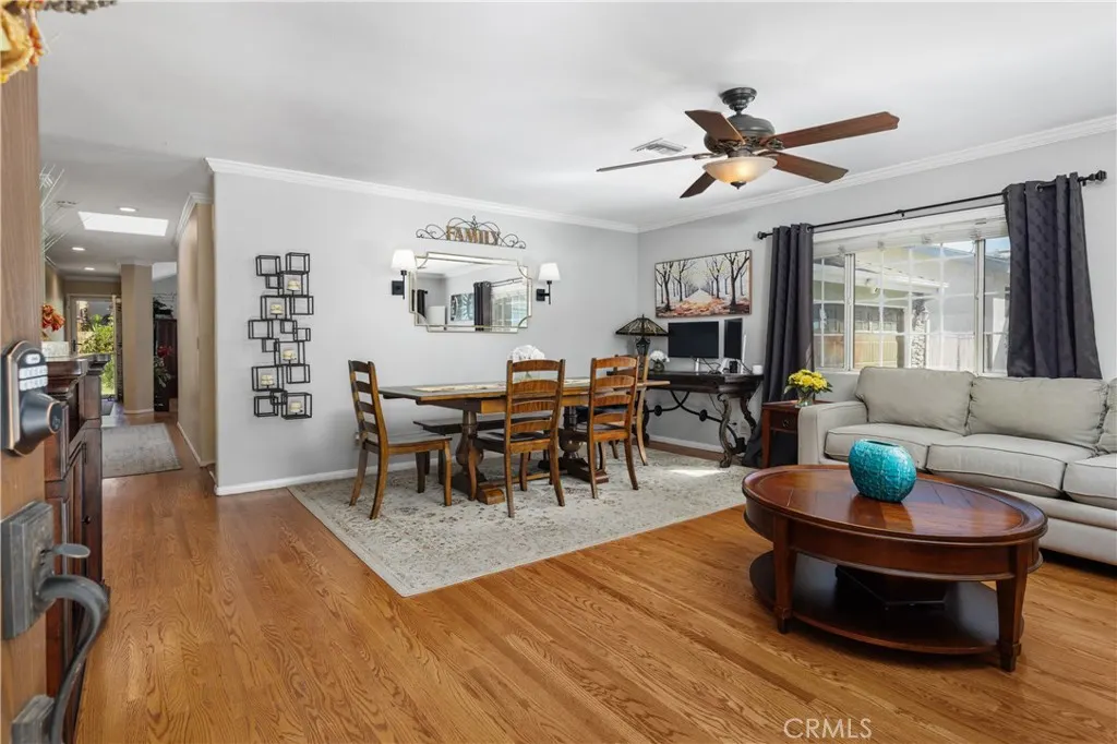 611 E Foothill Blvd