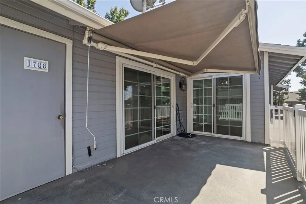 1788 Shady Oaks Court