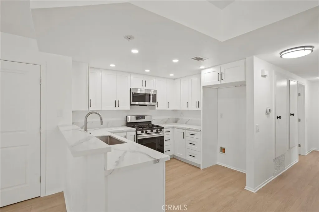1788 Shady Oaks Court