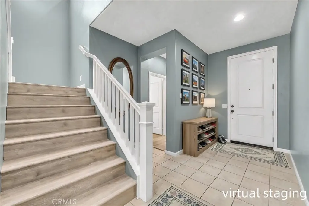 5087 S Centennial
