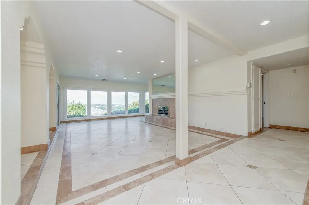 1315 S Golden Vista Drive