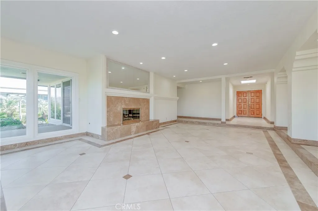 1315 S Golden Vista Drive