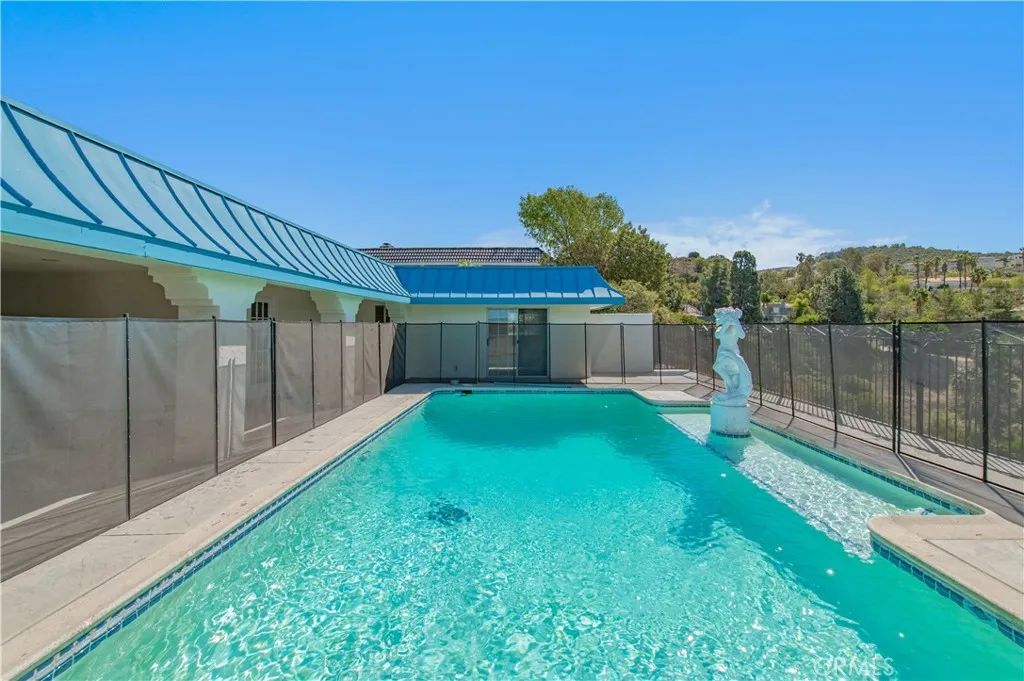 1315 S Golden Vista Drive