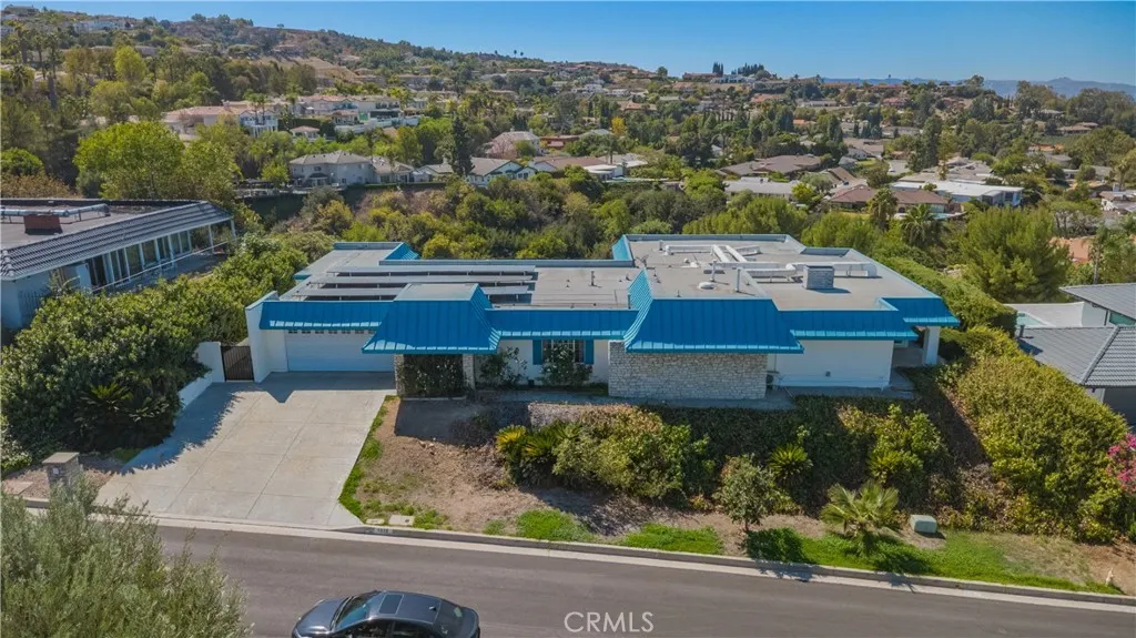 1315 S Golden Vista Drive