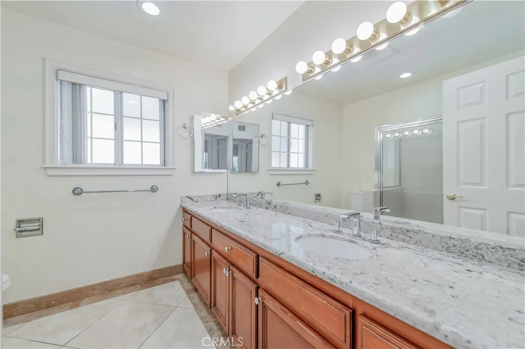 1315 S Golden Vista Drive