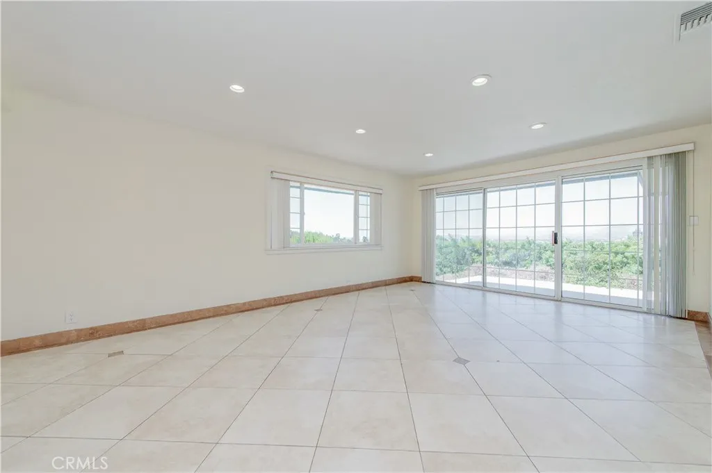 1315 S Golden Vista Drive
