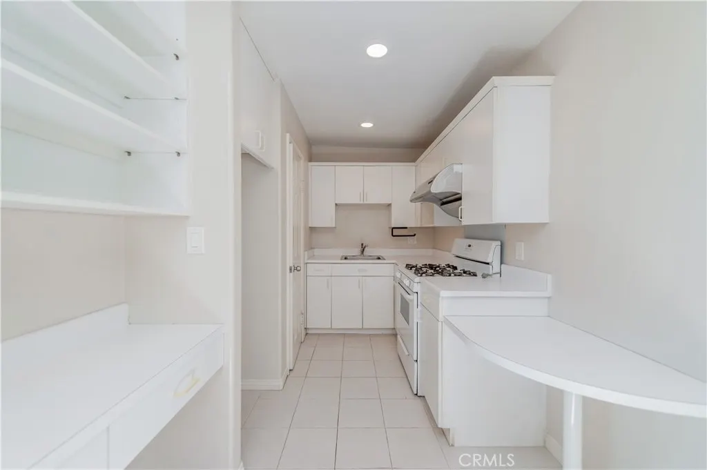 1315 S Golden Vista Drive