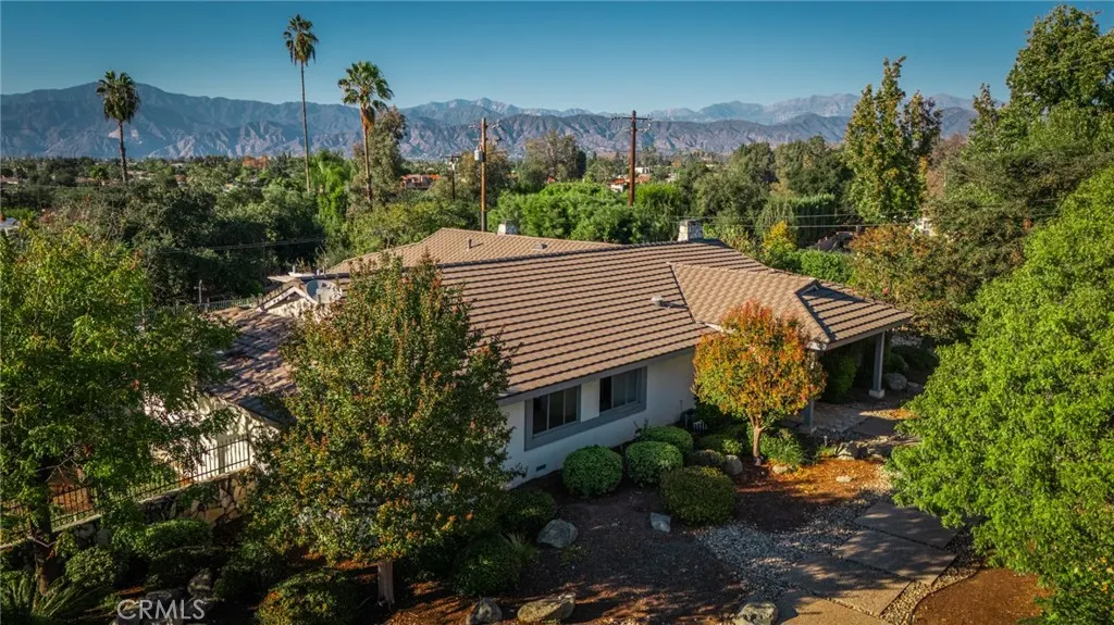 3455 Rancho Rio Bonita