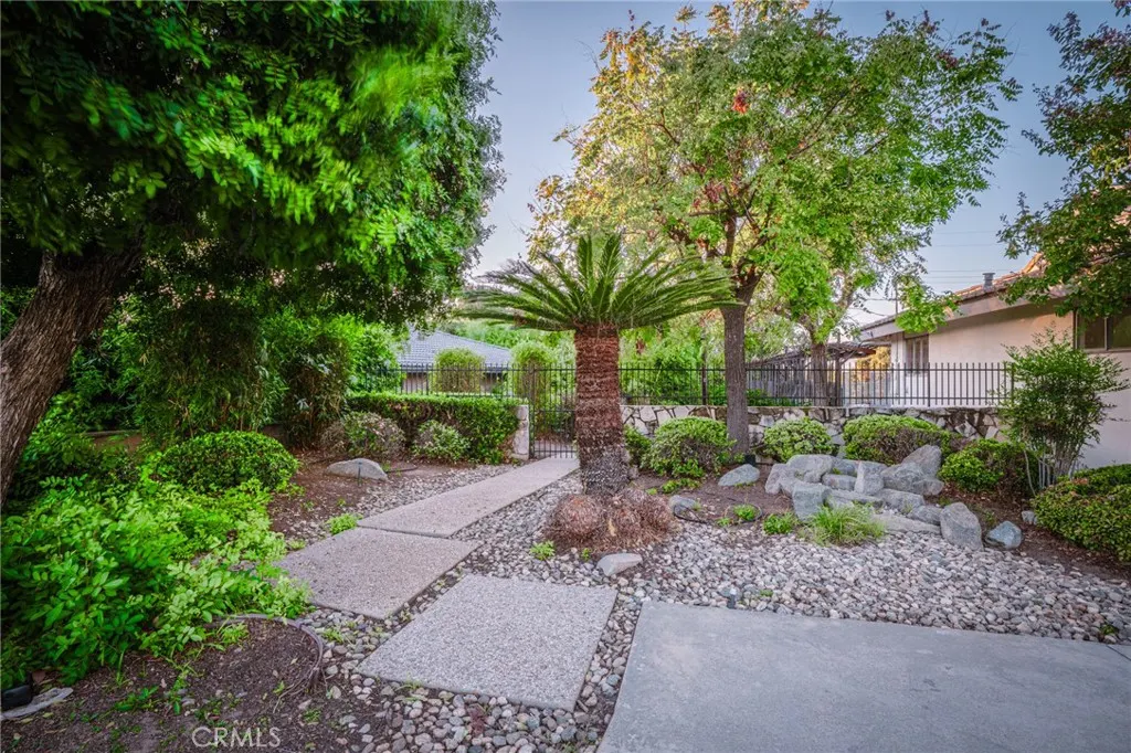3455 Rancho Rio Bonita