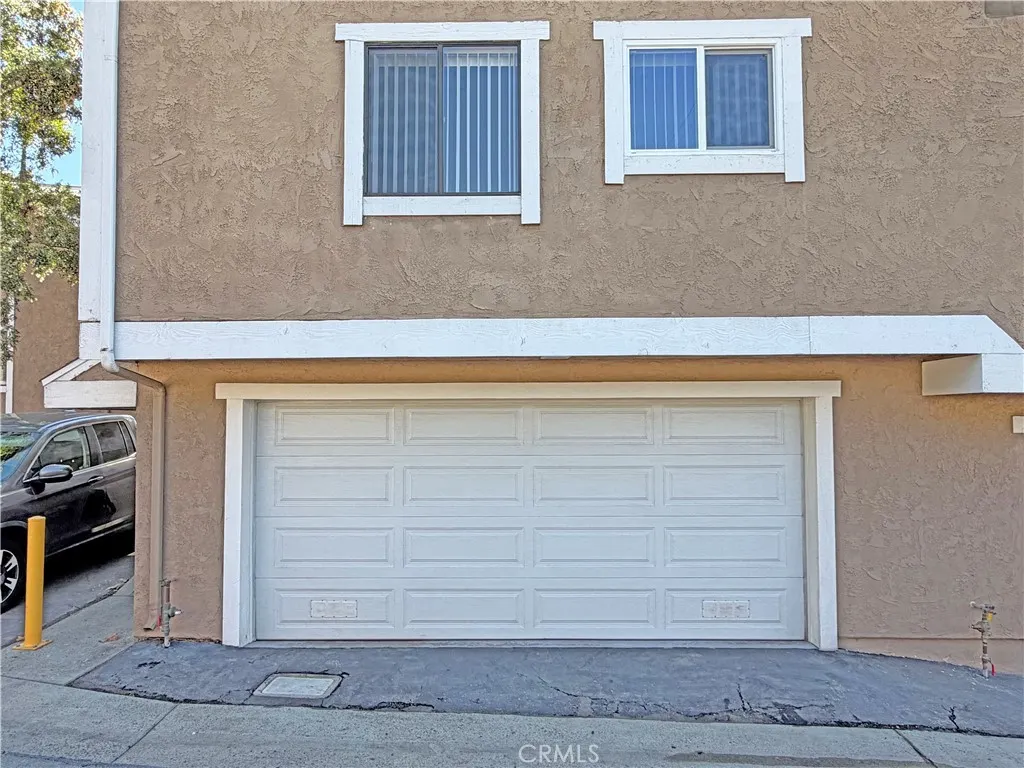 917 W Imperial Highway #H